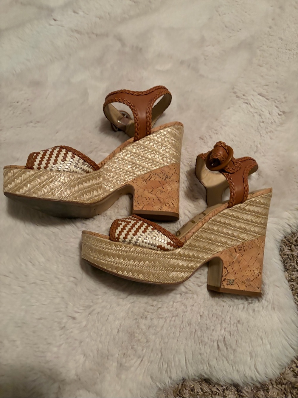 Sam Edelman Platform - Picture 7 of 8